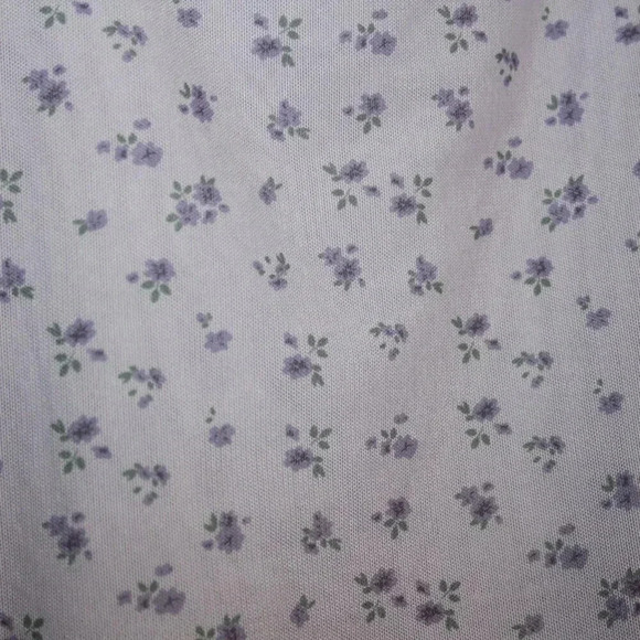 Hollister Camisole with Lace Lilac Floral Print - Picture 10 of 14